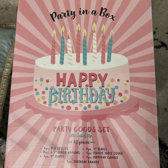 Happy Birthday Set - Pink - Picture 1 of 2